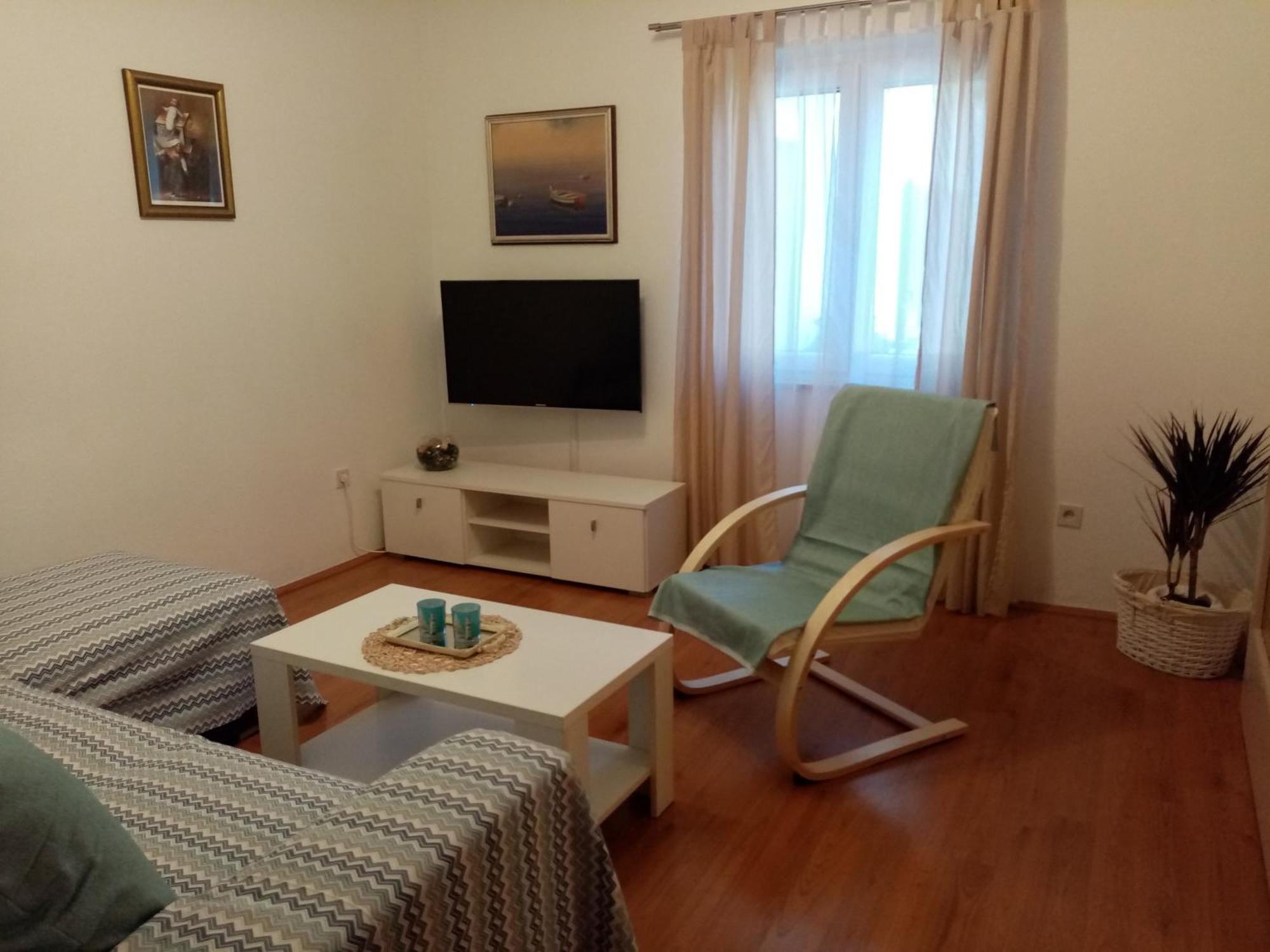 Tihana-Ground Floor With Large Terrace Makarska Luaran gambar