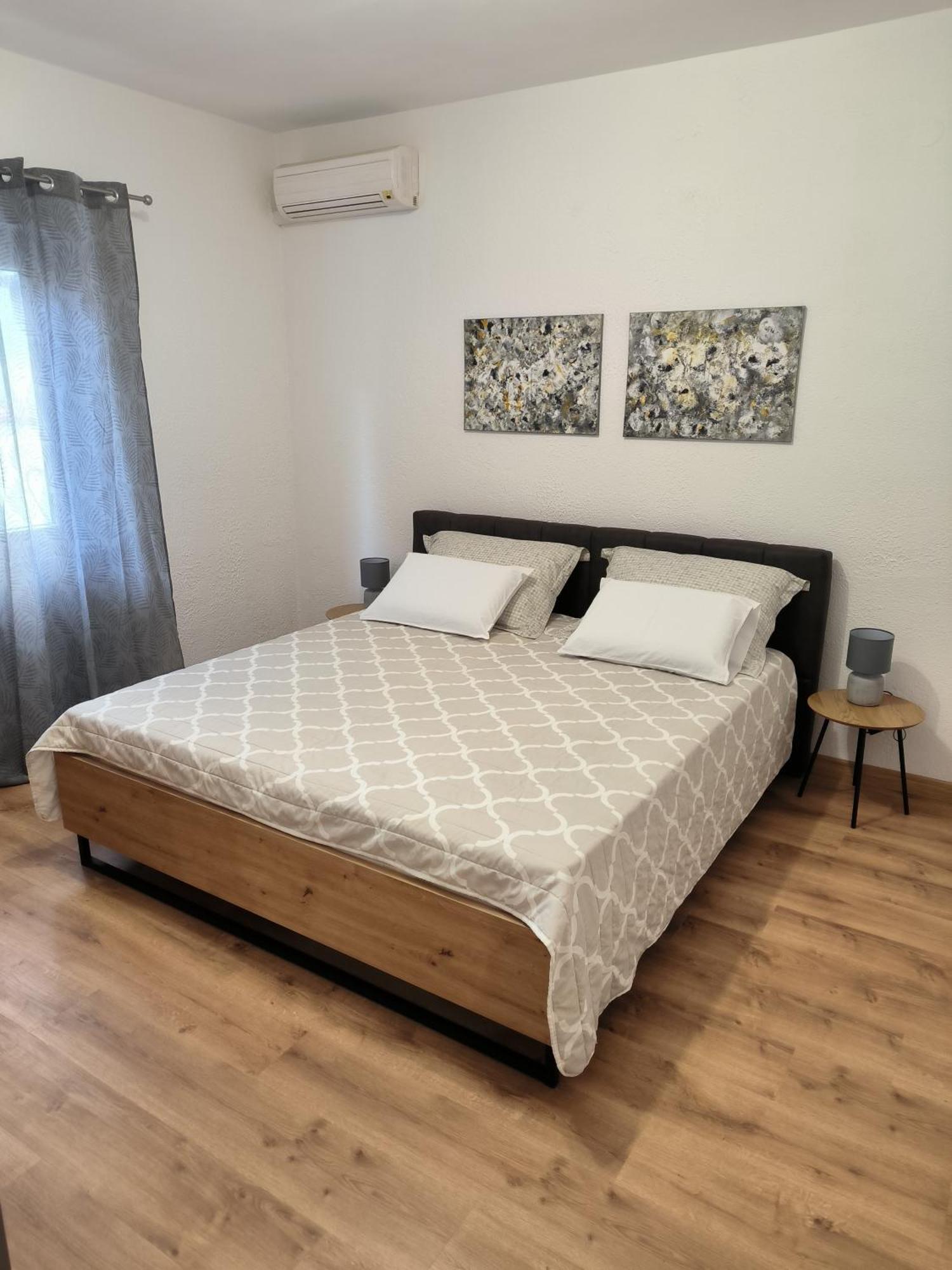 Tihana-Ground Floor With Large Terrace Makarska Luaran gambar